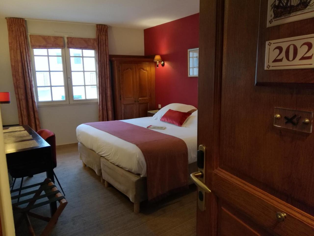 Hotel La Marisa Grande Plage Saint-Jean-de-Luz Dış mekan fotoğraf